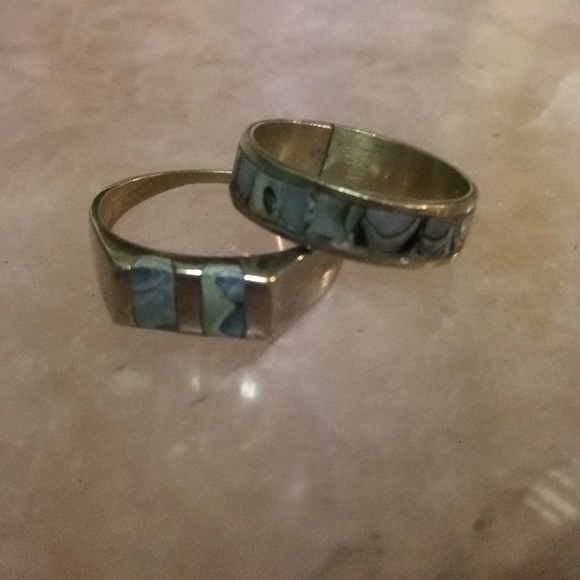 Vintage Jewelry - Vintage ❤️ abalone ring set